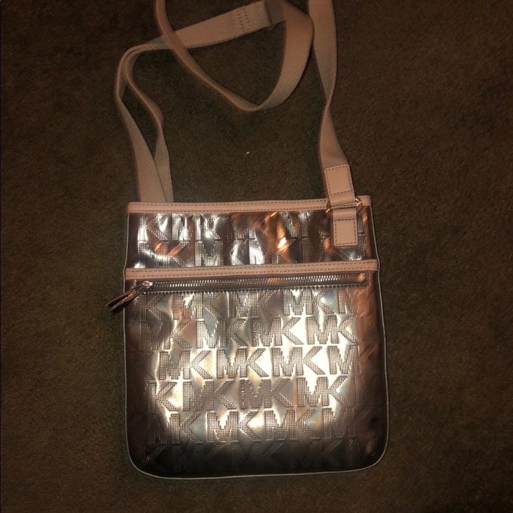 Michael kors side purse